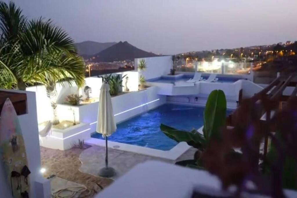 Gezellige Villa Met Prachtig Zicht En Zwembad Arona  Esterno foto